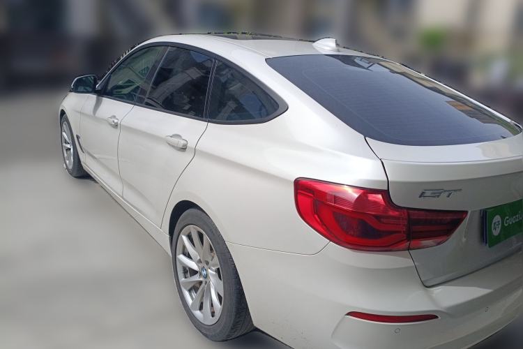 Used BMW 3 Series GT 2017 320i Sport Edition