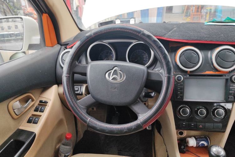 Used CHANGAN KAICHENG Ounuo S 2014 1.5L Elite Model Steering Wheel