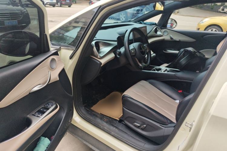 Used BYD Dolphin 2023 420 km Free Version
