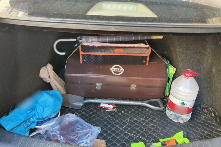 Used Nissan Sylphy 2012 Classic 1.6XE Automatic Comfort Edition Trunk