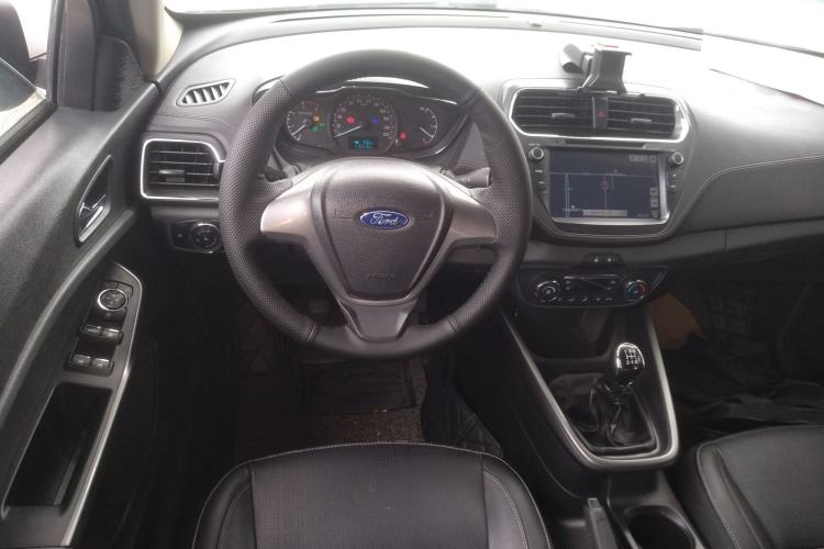 Used Ford Escort 2015 1.5L Manual Fashion Edition
