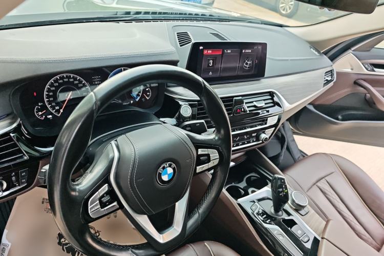 Used BMW 5 Series New Energy 2019 Updated Version 530Le Luxury Package
