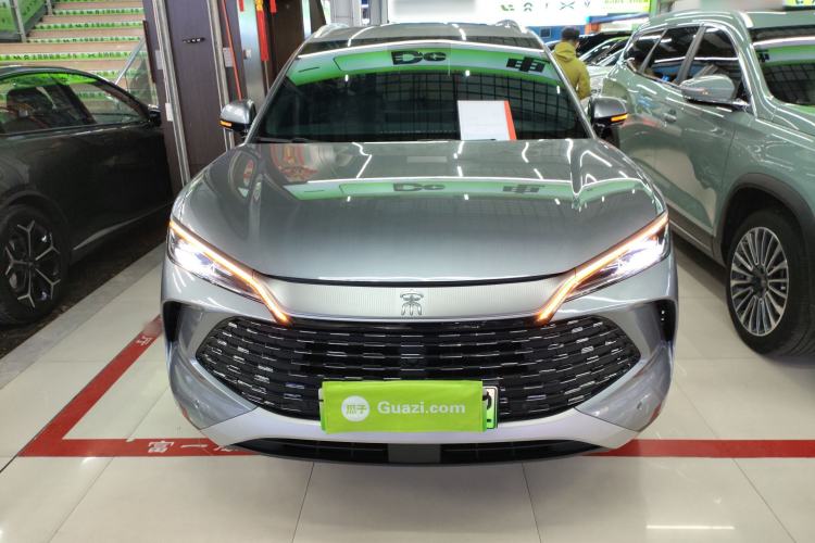 Used BYD Song L DM-i 2025 Intelligent Driving Version 112 km Beyond-Range Type Front