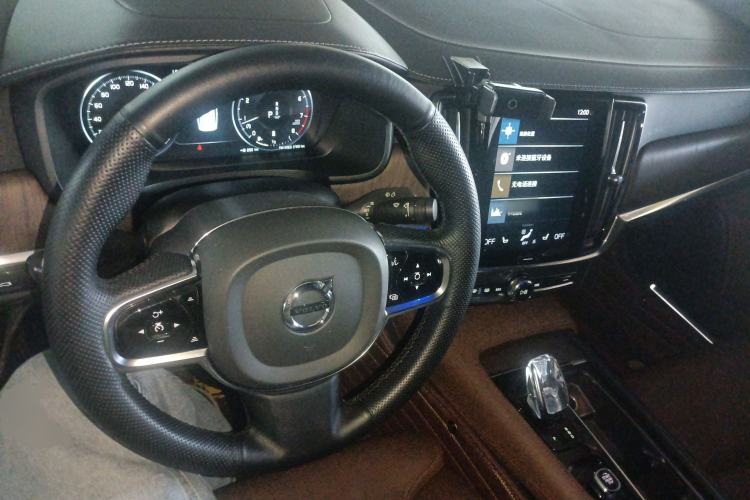 Used Volvo S90 2021 B5 Zhiyuan Luxury Edition
