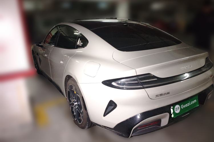 Used Xiaomi Auto SU7 2024 Four-Wheel Drive Ultra-Long Range Advanced Intelligent Driving Max Edition

