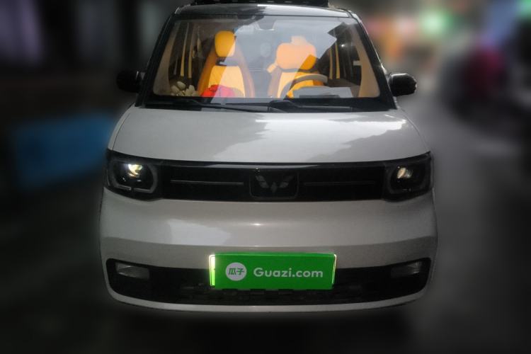 Used Wuling Hongguang MINIEV 2022 Macaron Premium Model – Lithium Iron Phosphate
