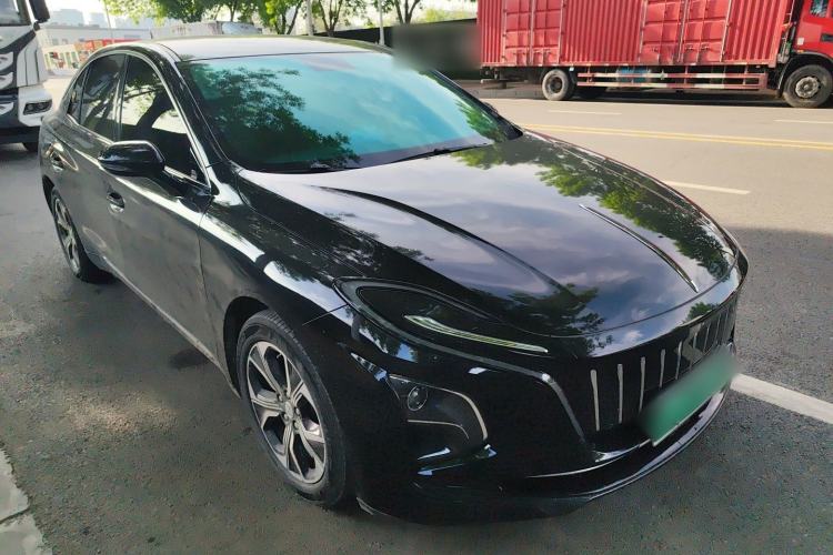 Used Hongqi E-QM5 2023 Revised Version Basic Travel Edition Front Right 45 Deg