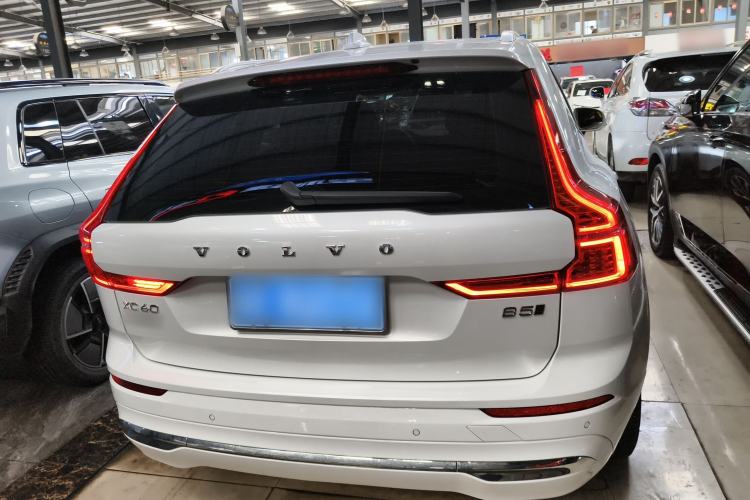 Used Volvo XC60 2023 B5 4x4 Smart Luxury Edition Rear