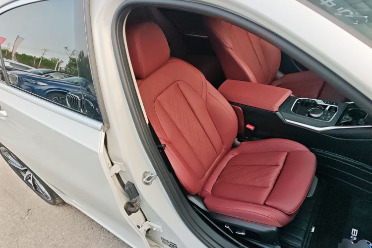 Used BMW 3 Series 2025 325Li M Sport Package Right Front Seat