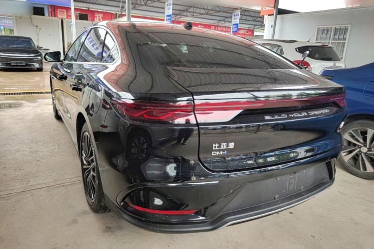 Used BYD Han 2025 DM-i Intelligent Driving Edition 125KM LiDAR Flagship Model
