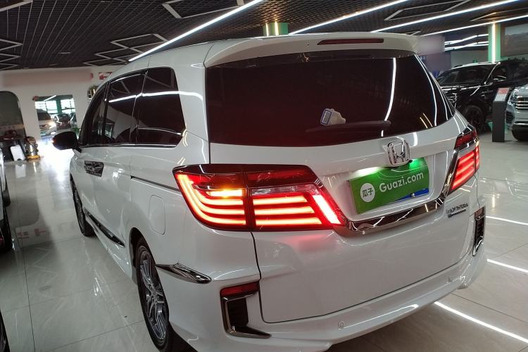 Used Honda Elysion 2019 2.0L Hybrid Luxury Edition