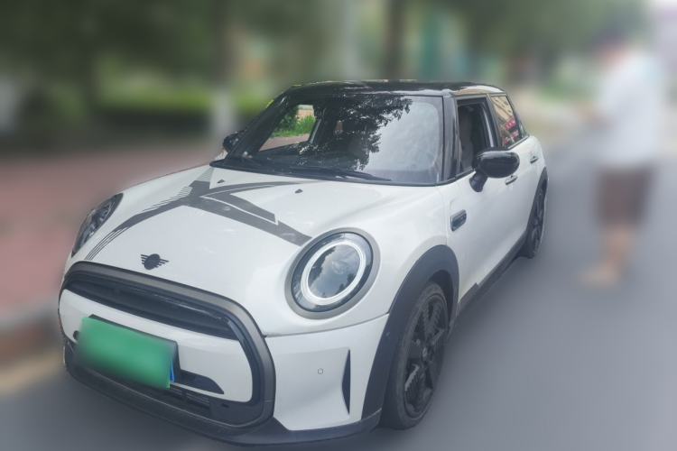 Used MINI 2023 1.5T COOPER King's Cross Special Edition Five-Door Version