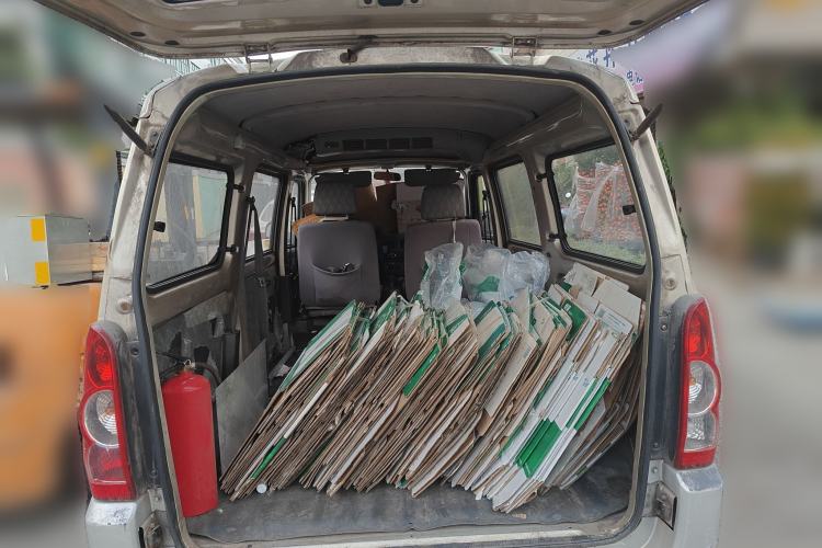 Used Wuling Rongguang 2011 1.2L Base Version
