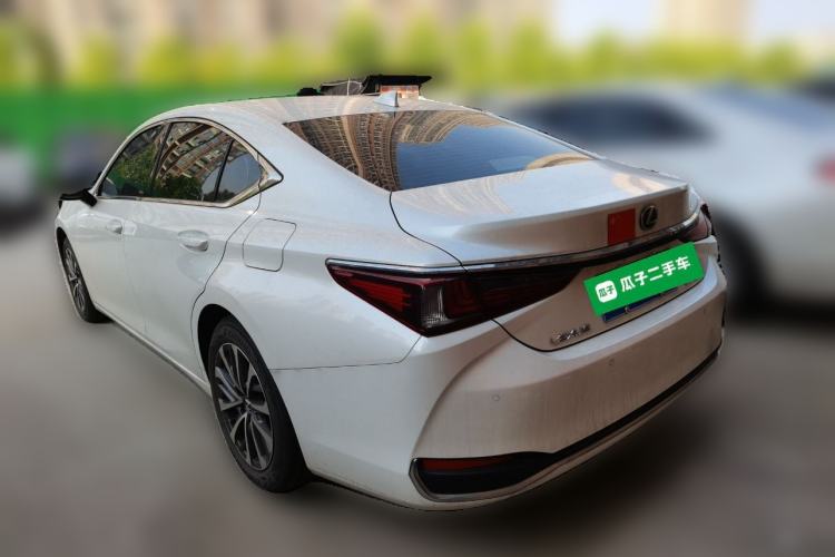 Used Lexus ES 2023 200 Excellence Edition