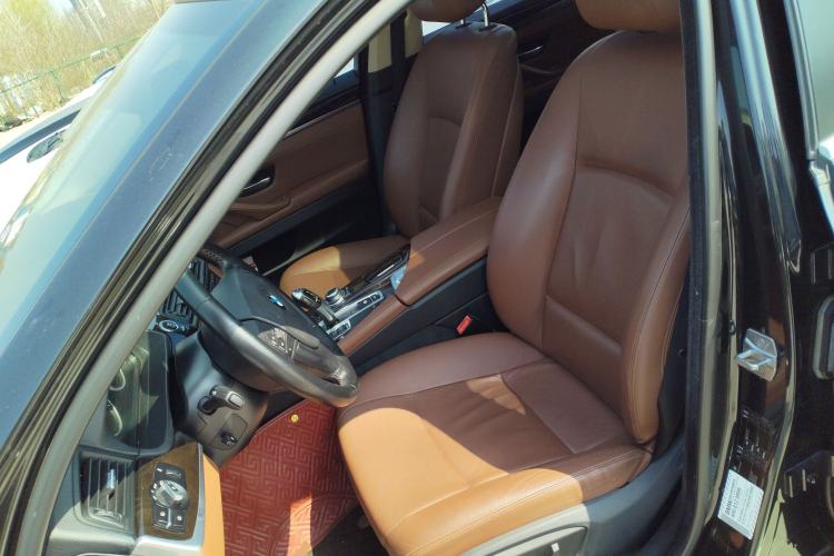 Used BMW 5 Series 2014 525Li Leading Model