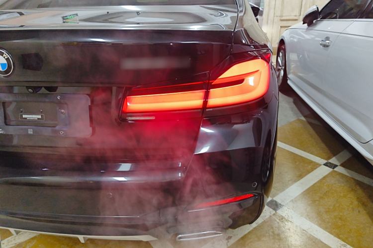 Used BMW 5 Series 2021 Facelifted 525Li M Sport Package Right Rear Taillight