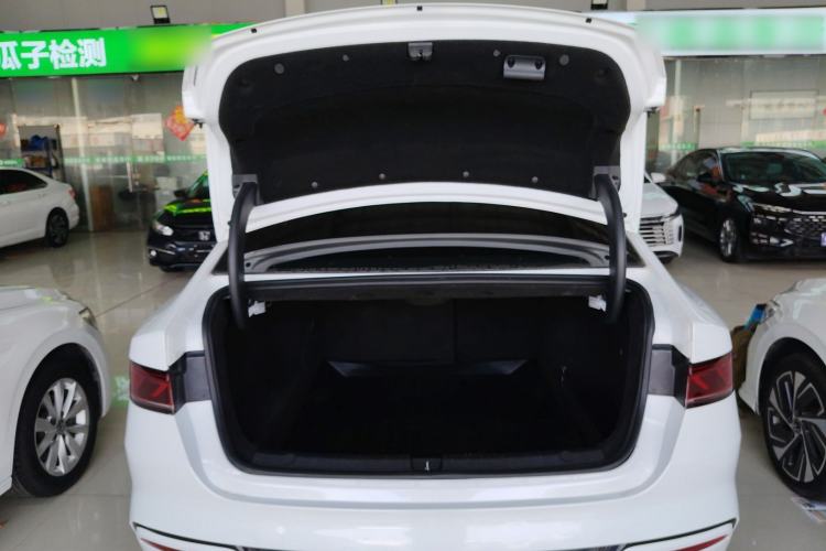 Used BYD Qin PLUS 2023 Champion Edition DM-i 120KM Beyond Model