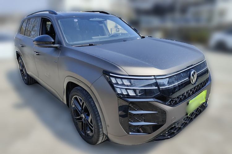 Used Volkswagen Teramont 2025 Tiguan Pro 450TSI Four-Wheel Drive Summit Edition Front Right 45 Deg