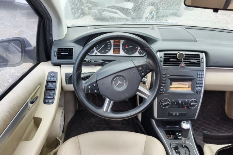 Used Mercedes-Benz B-Class 2009 B 200 Fashion Model Steering Wheel