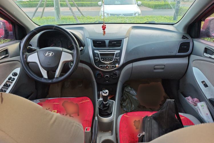 Used Hyundai Verna (older generation) 2010 Sedan 1.4L Manual Comfort GS
