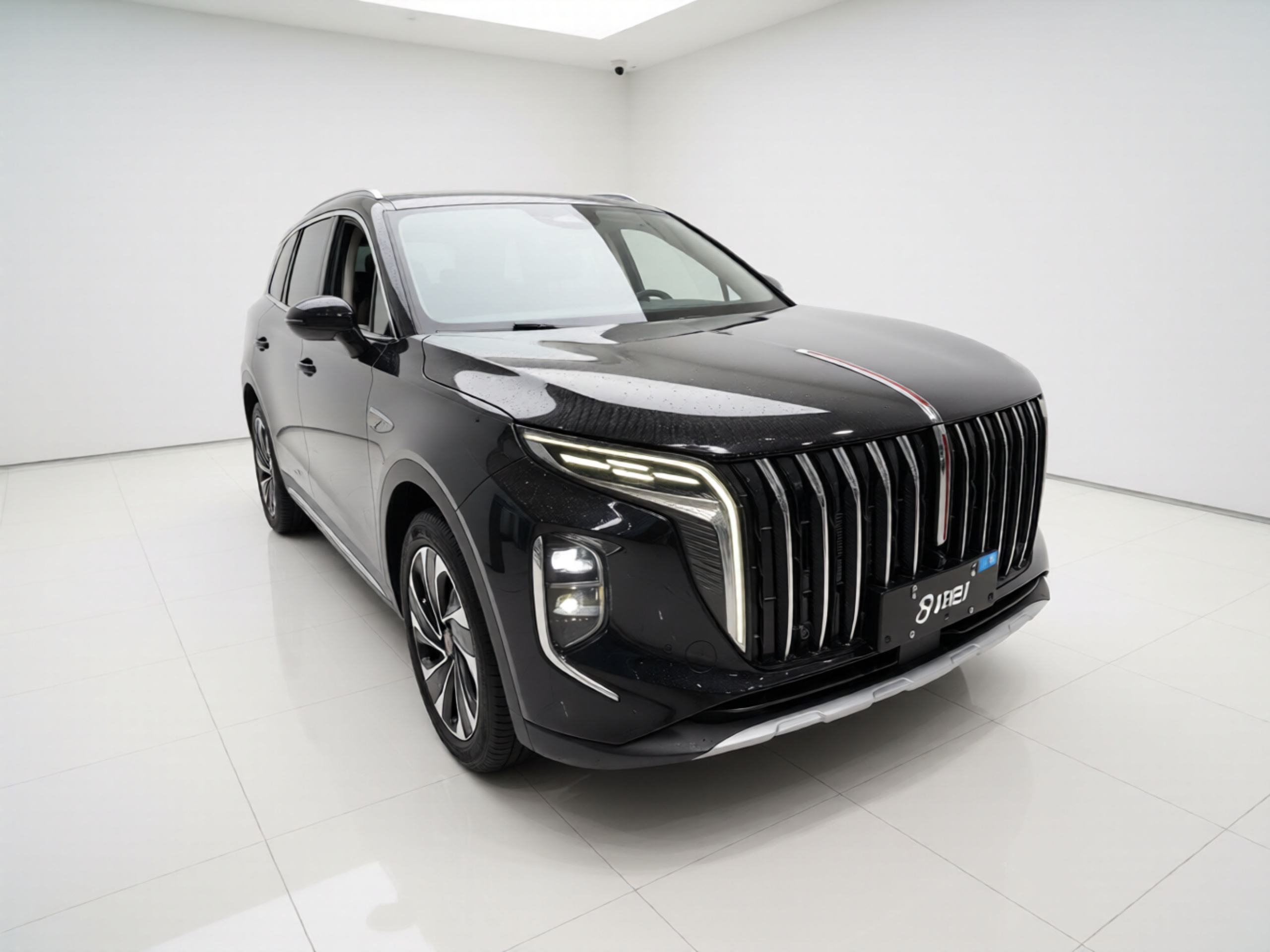 Hongqi HS7 PHEV 2024 2.0T PHEV Four-Wheel Drive Flagship Edition 6 Seats — снимка 3