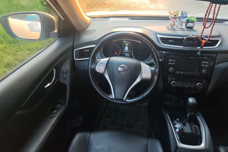 Used Nissan X-Trail 2014 2.0L CVT Smart Edition 2WD