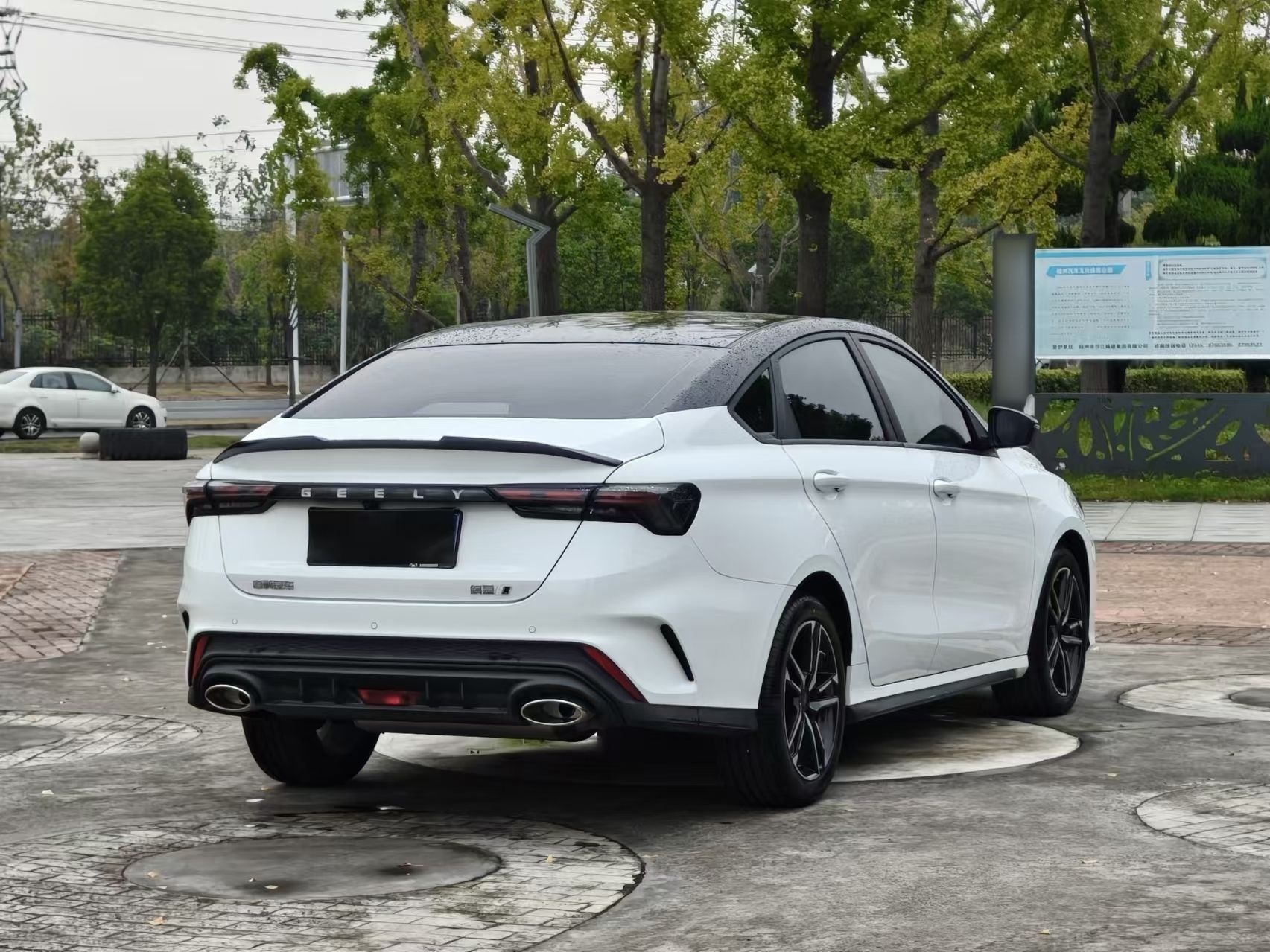 Geely Auto Binray 2024 Binrui COOL 1.5T DCT Longteng Edition — снимка 16