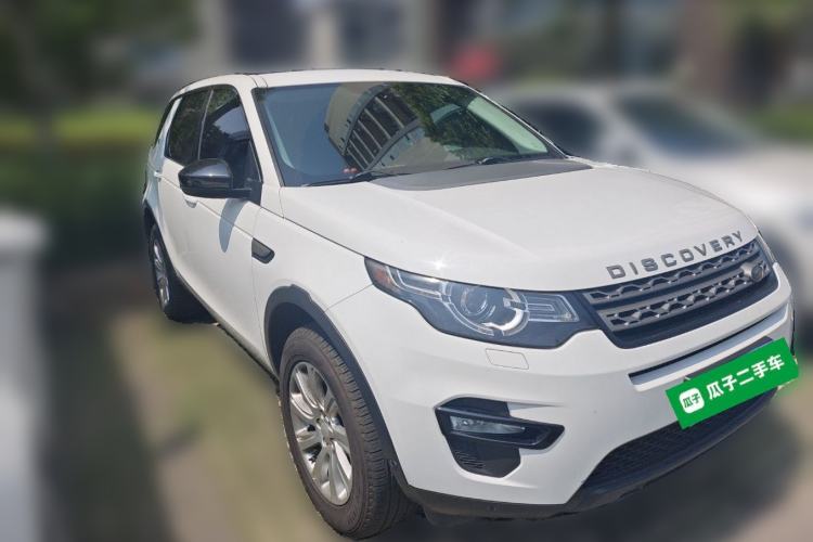 Used Land Rover Discovery Sport 2019 240 PS PURE Edition China VI Standard Front Right 45 Deg