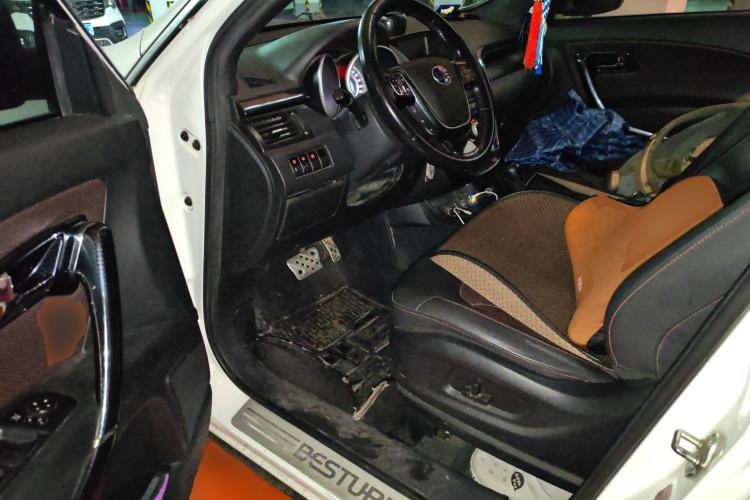 Used Bestune X80 2015 1.8T Automatic Sport Model