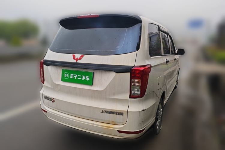 Used Wuling Hongguang 2019 1.5L S Basic Version China VI Standard LAR
