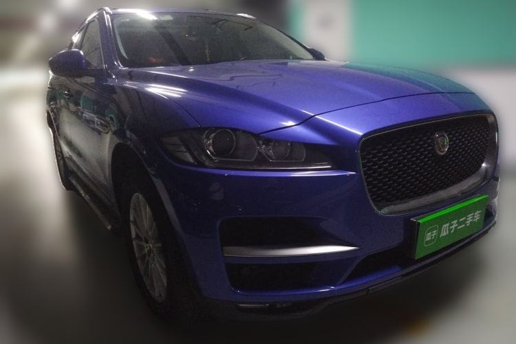 Used Jaguar F-PACE 2018 2.0T Four-Wheel Drive Urban Luxury Edition Front Right 45 Deg