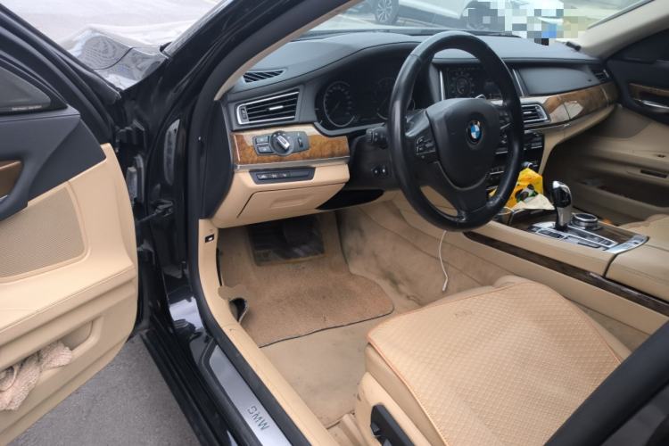 Used BMW 7 Series 2013 740Li Luxury Model
