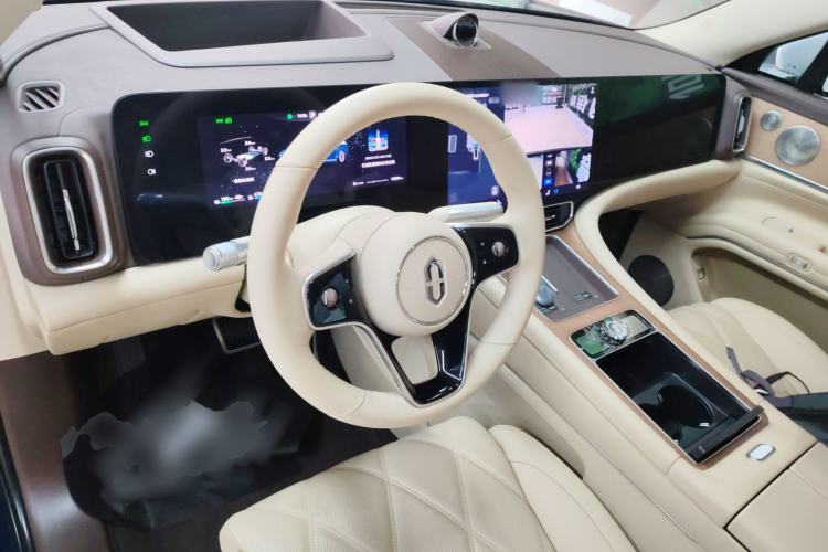 Used Hima AITO M9 2025 Extended-Range Ultra Version 52 kWh 6-Seater
