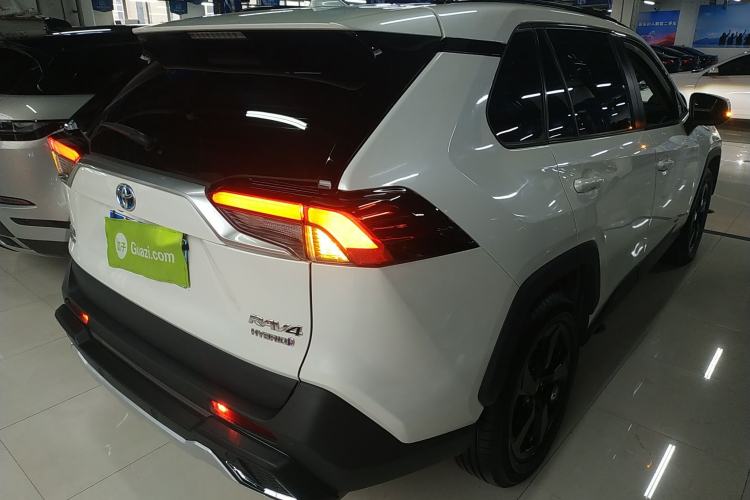 Used Toyota RAV4 2020 Dual-Motor 2.5L E-CVT Four-Wheel Drive Flagship Edition Rear Right 45 Deg