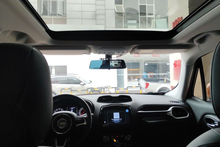 Used Jeep Renegade 2019 220T Automatic Leading Edition Headliner