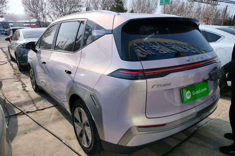 Used AION Y 2023 Younger
