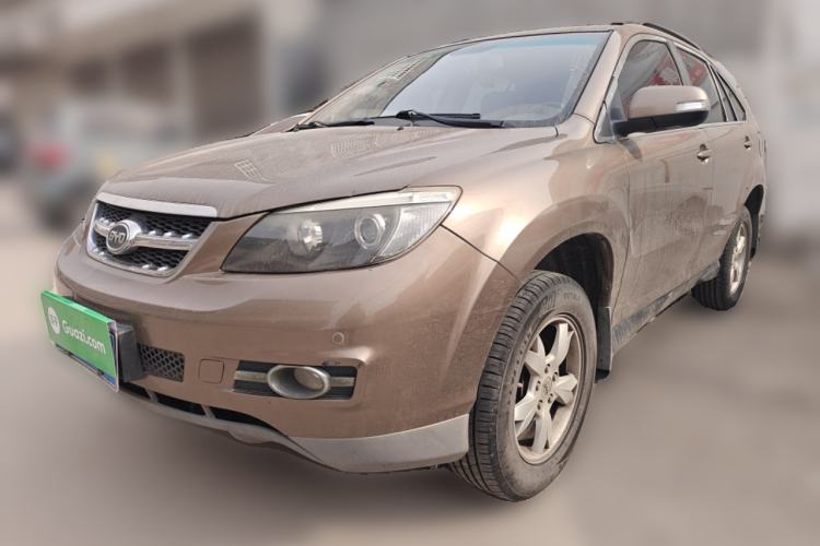 Used BYD S6 2012 2.0L Manual Luxury Version