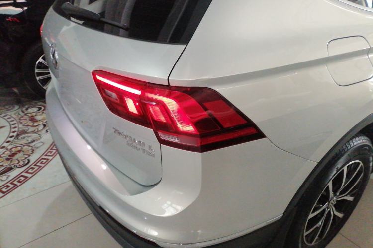 Used Volkswagen Tiguan L 2018 330TSI Automatic Two-Wheel Drive Luxury Edition