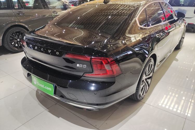 Used Volvo S90 2022 B5 Zhiyuan Luxury Edition