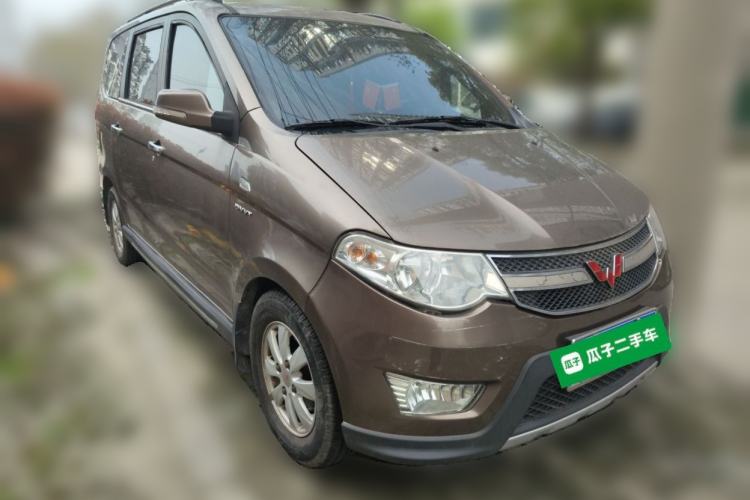 Used Wuling Hongguang 2014 1.5L S Luxury Model

