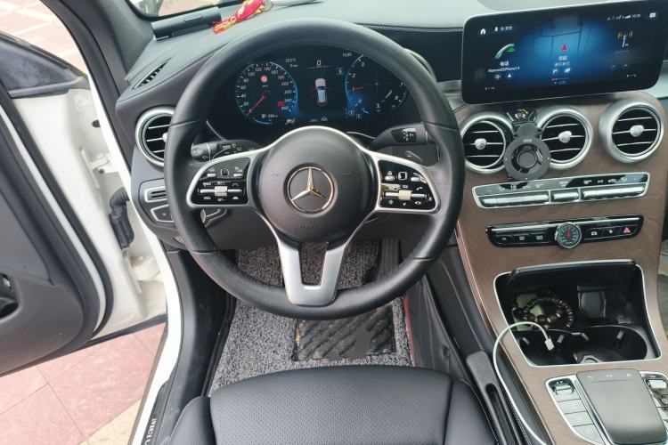 Used Mercedes-Benz GLC 2022 Refreshed GLC 300 L 4MATIC Dynamic Edition