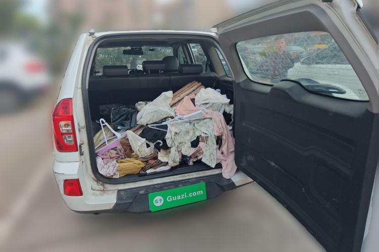 Used Chery Tiggo 3 2015 1.6L Manual Zhishang Sport Edition Trunk