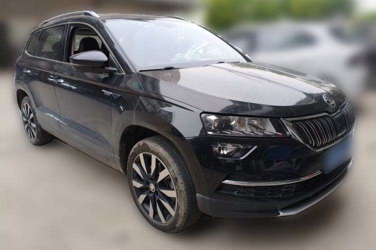 Used Skoda Karoq 2021 TSI280 Luxury Edition Front Right 45 Deg
