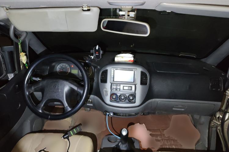 Used FORTHING Lingzhi 2014 V3 1.5L 7-Seater Comfort Model
