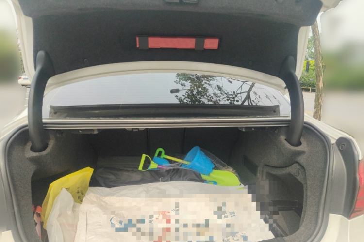 Used BMW 3 Series 2016 320Li Ambition Model
