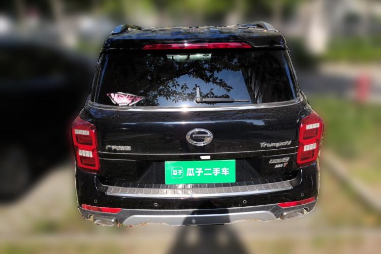 Used GAC Trumpchi GS8 2017 320T Two-Wheel Drive Luxury Smart Connectivity Version (7 Seats)
