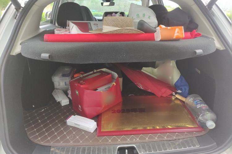 Used Lynk & Co 01 2017 2.0T Two-Wheel Drive Pro Edition Trunk