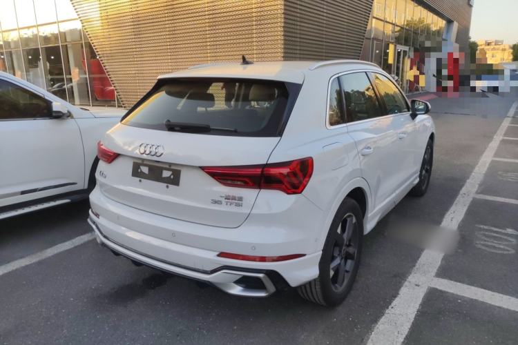 Used Audi Q3 2024 35 TFSI Fashion Dynamic Edition
