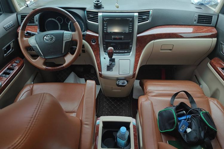 Used Toyota Alphard 2011 3.5L Luxury Edition