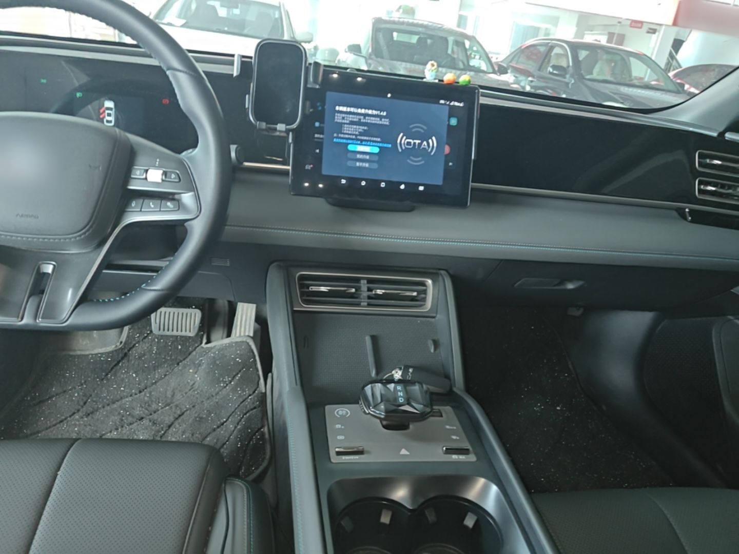 BYD Qin L 2024 DM-i 80KM Leading Model — снимка 12